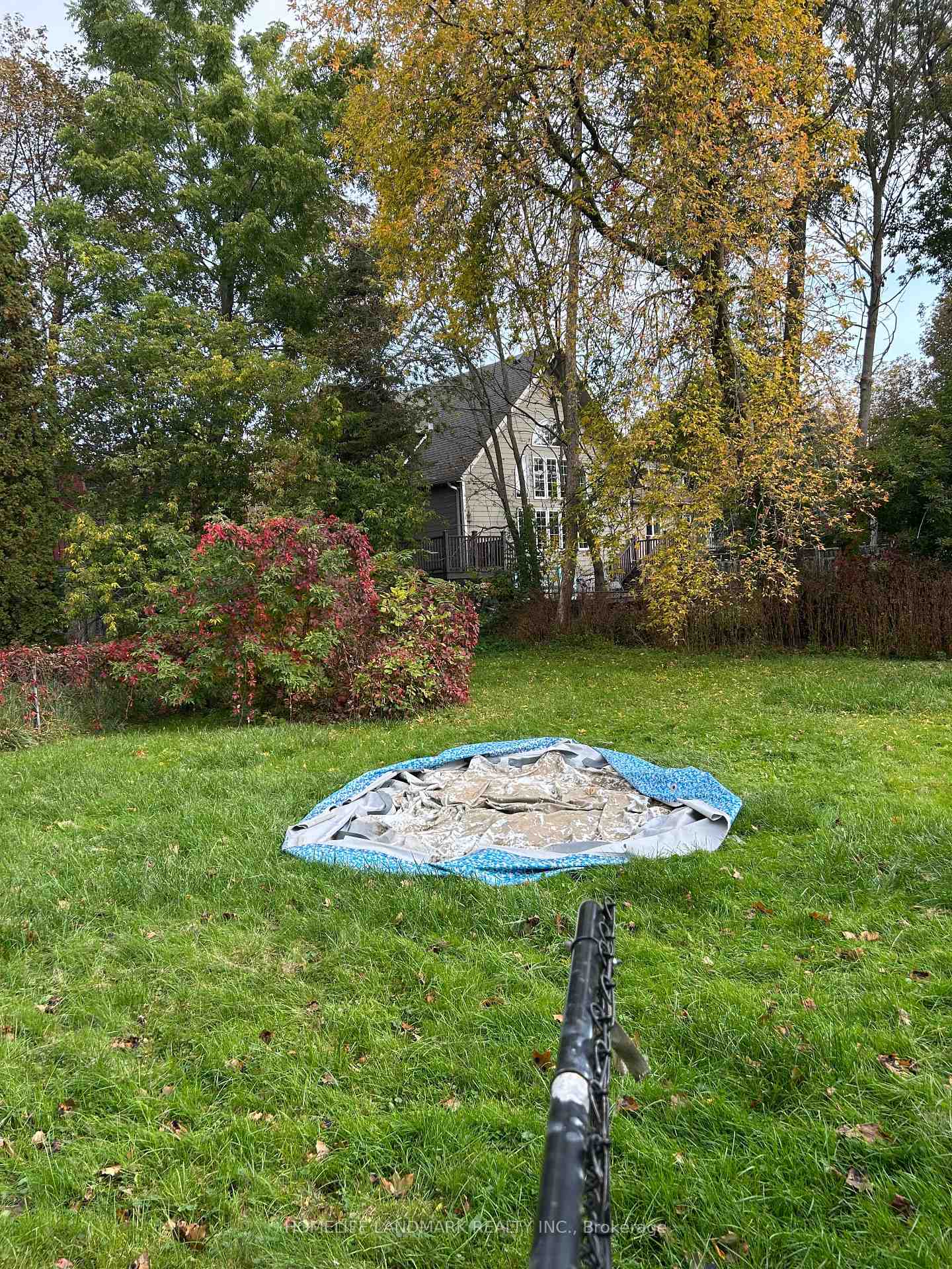 Photo 11 of 9A Metro Road S, Georgina, Keswick North — HOMEH