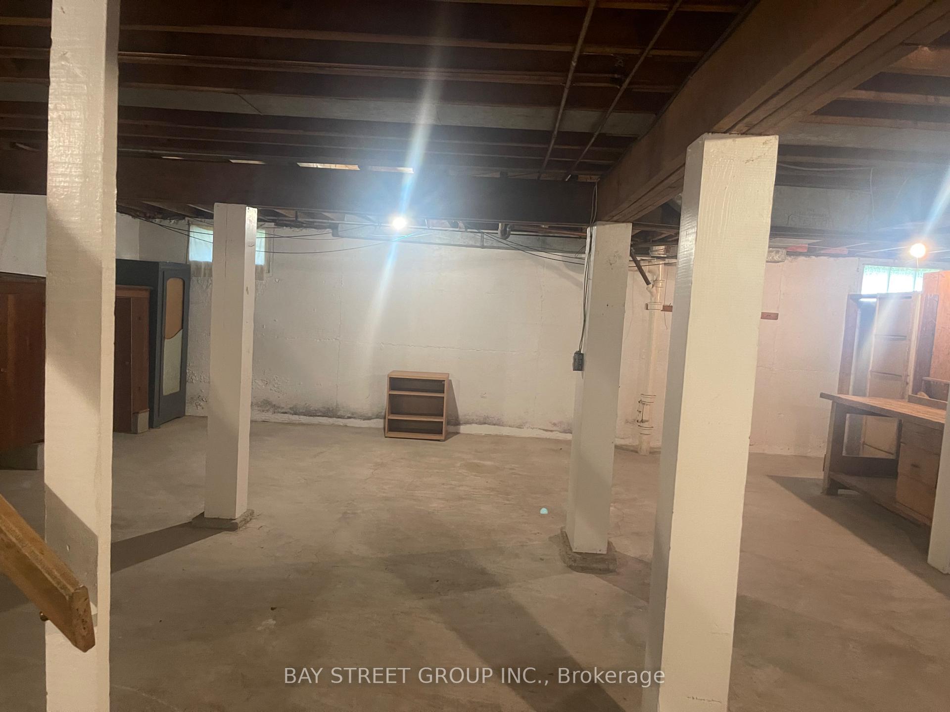 Photo 19 of 5137 Ontario Avenue, Niagara Falls, Downtown — HOMEH