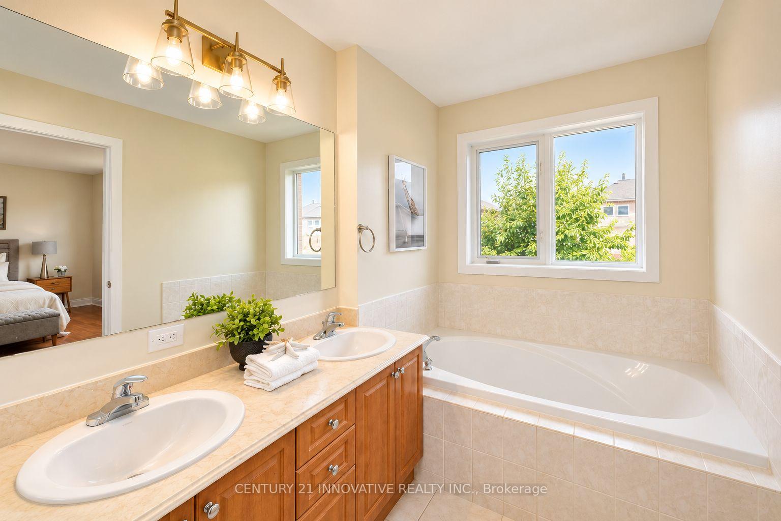 Photo 23 of 5151 Oscar Peterson Boulevard, Mississauga, Churchill Meadows — HOMEH