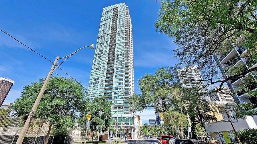Photo 2 of Unit 902, 120 Homewood Avenue, Toronto, North St. James Town — HOMEH