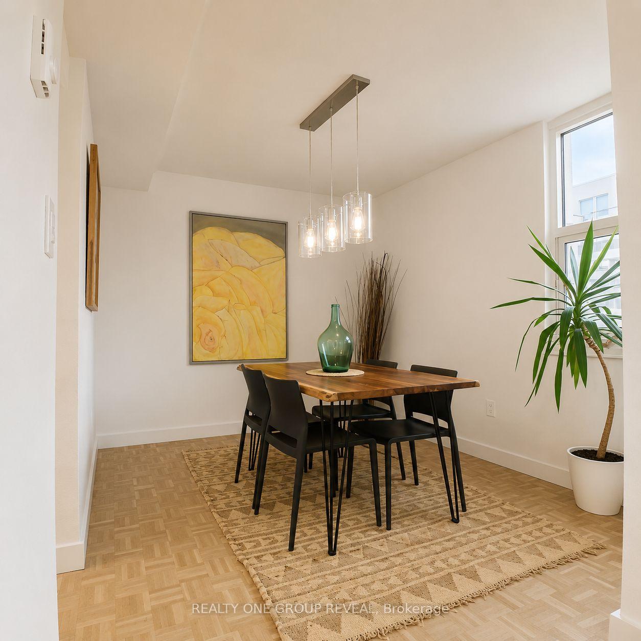 Photo 6 of Unit 2605, 3 Massey Square, Toronto, Crescent Town — HOMEH