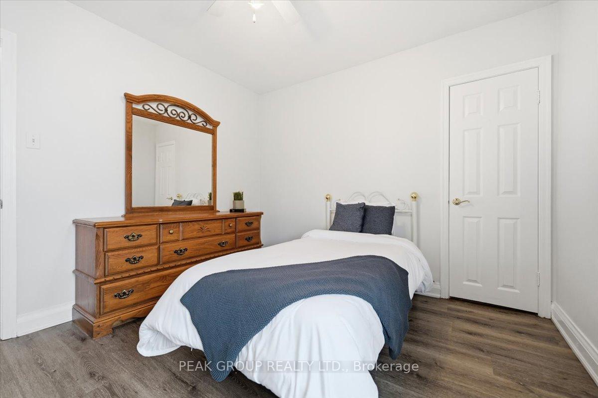 Photo 21 of 6233 Montrose Road, Niagara Falls, West Wood — HOMEH