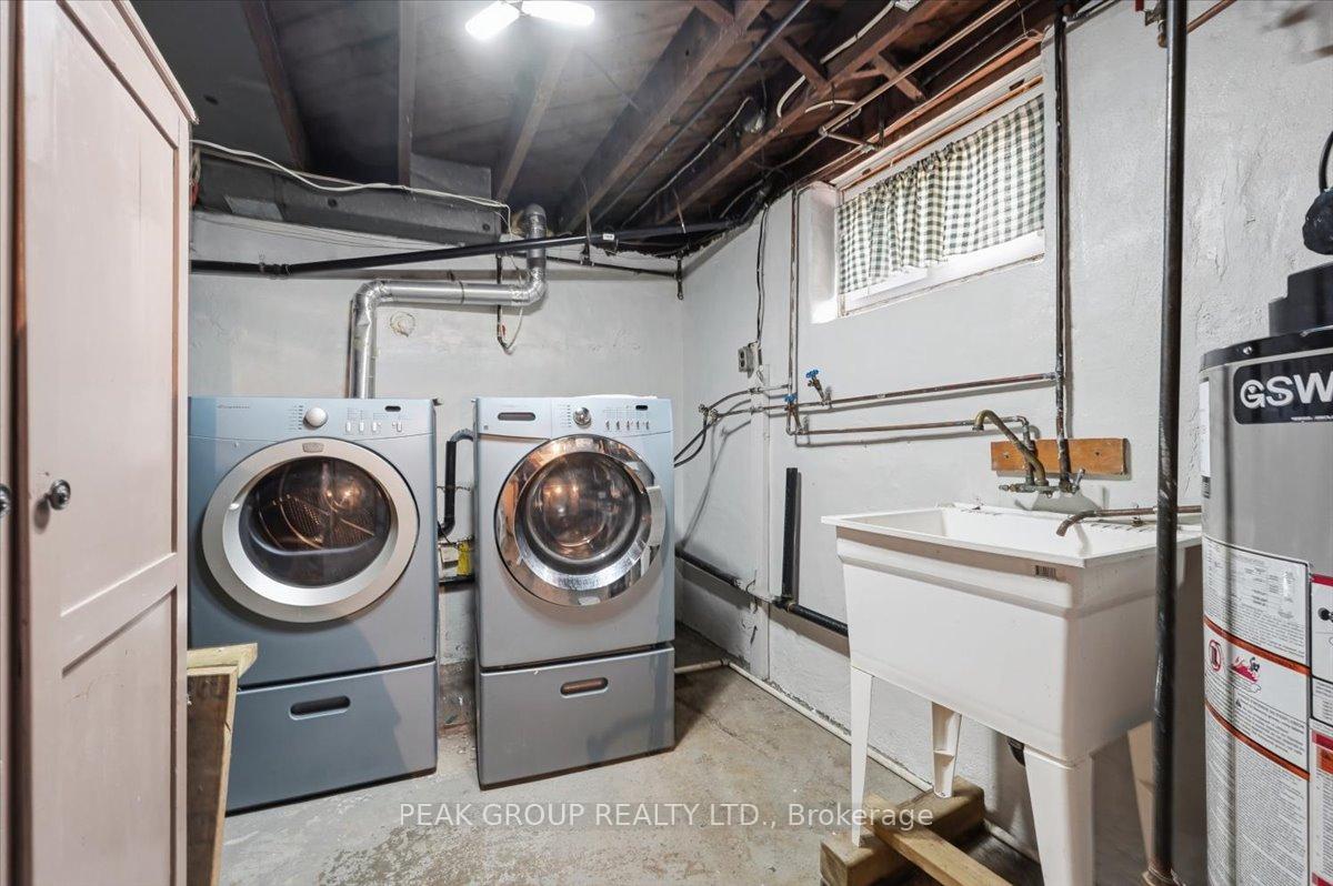 Photo 25 of 6233 Montrose Road, Niagara Falls, West Wood — HOMEH