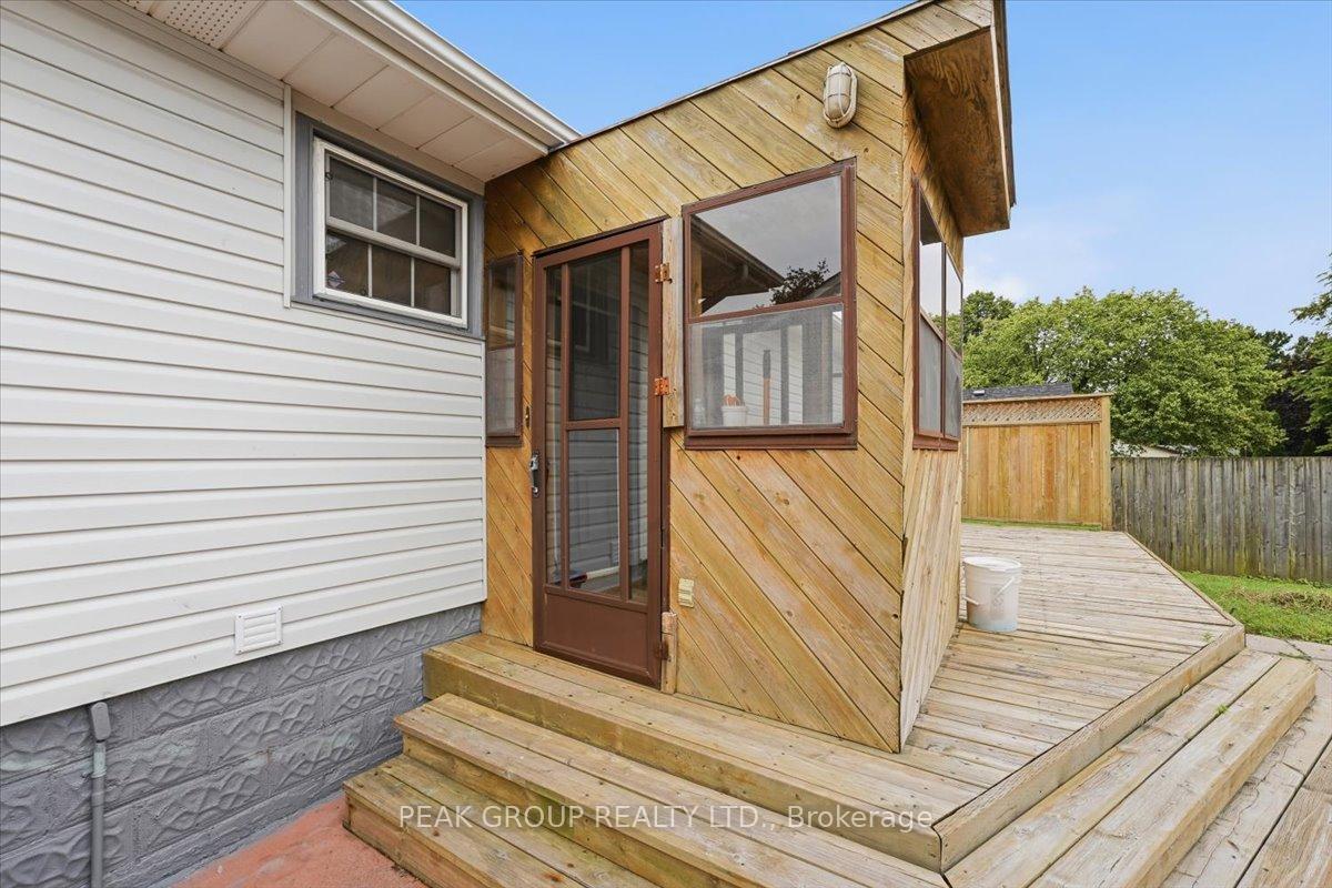Photo 26 of 6233 Montrose Road, Niagara Falls, West Wood — HOMEH