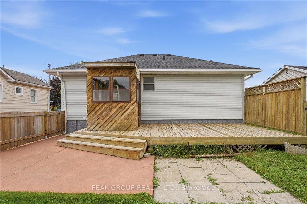 Photo 28 of 6233 Montrose Road, Niagara Falls, West Wood — HOMEH