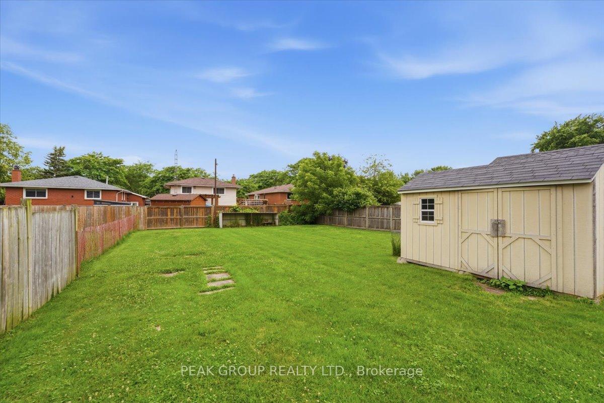 Photo 29 of 6233 Montrose Road, Niagara Falls, West Wood — HOMEH