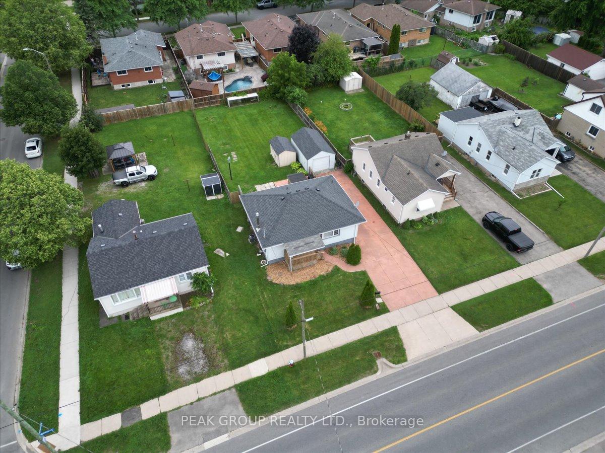 Photo 32 of 6233 Montrose Road, Niagara Falls, West Wood — HOMEH