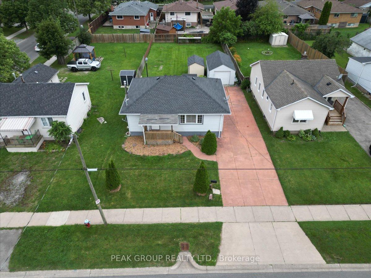 Photo 33 of 6233 Montrose Road, Niagara Falls, West Wood — HOMEH
