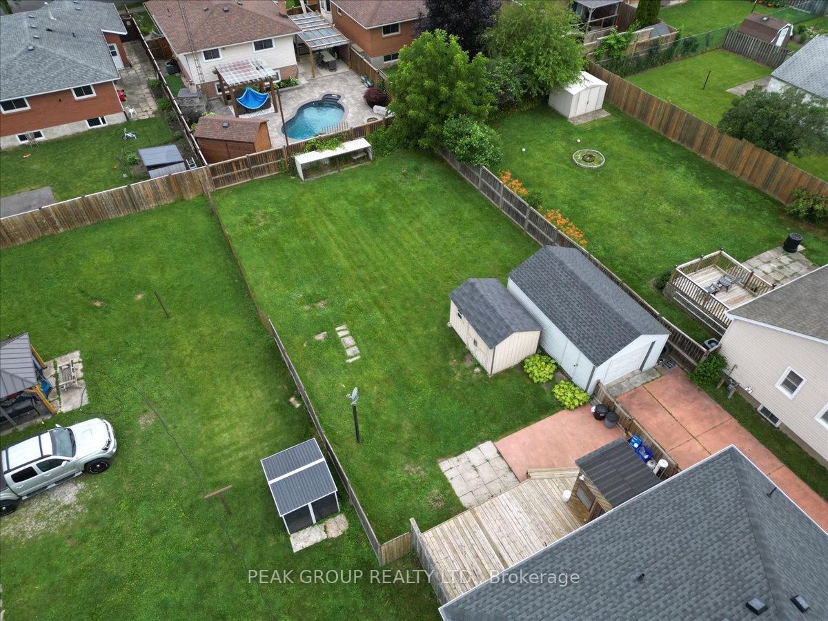 Photo 35 of 6233 Montrose Road, Niagara Falls, West Wood — HOMEH