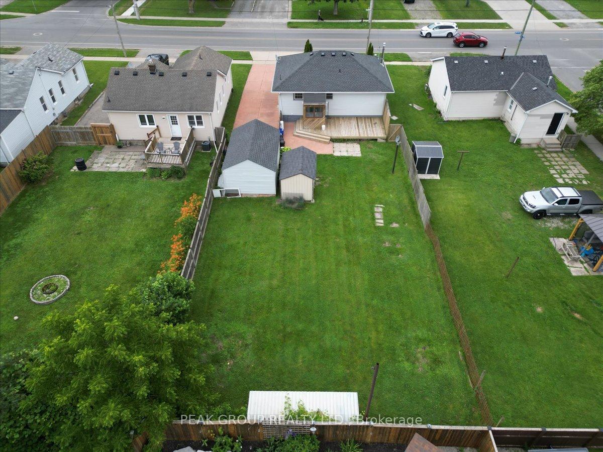 Photo 37 of 6233 Montrose Road, Niagara Falls, West Wood — HOMEH