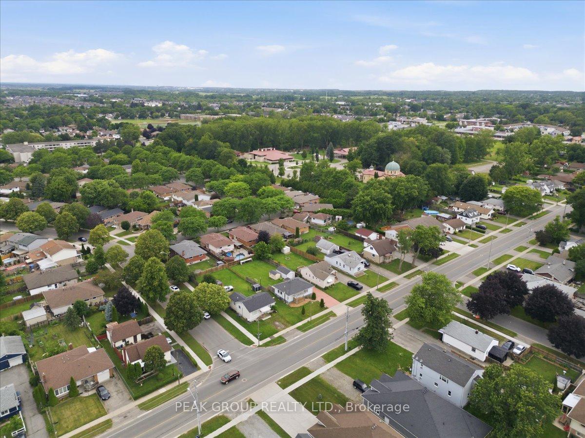 Photo 39 of 6233 Montrose Road, Niagara Falls, West Wood — HOMEH