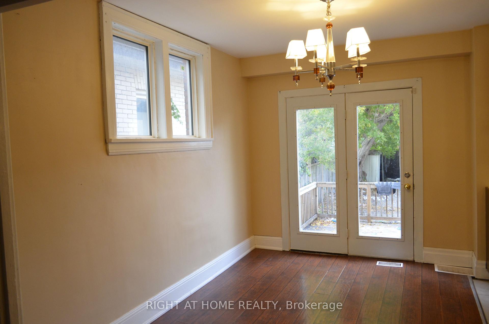 Photo 6 of 188 Adelaide Avenue E, Oshawa, O'Neill — HOMEH