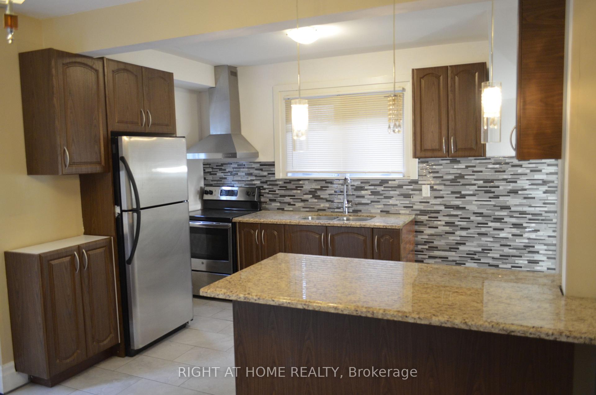 Photo 8 of 188 Adelaide Avenue E, Oshawa, O'Neill — HOMEH