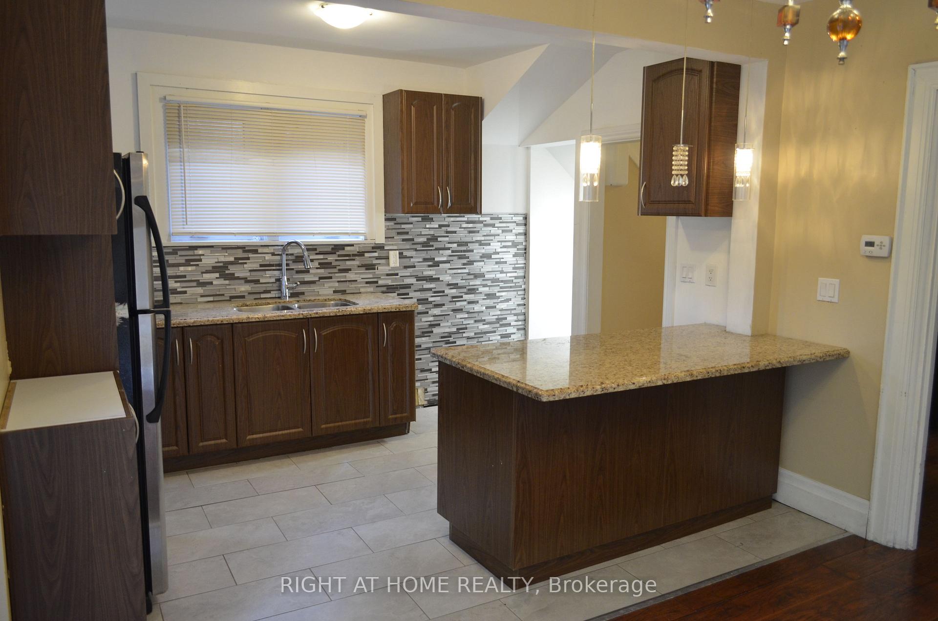 Photo 9 of 188 Adelaide Avenue E, Oshawa, O'Neill — HOMEH