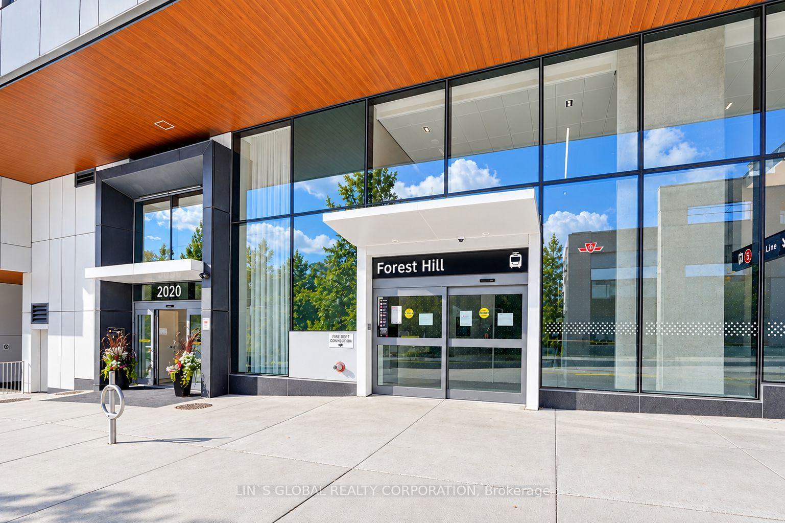Photo 4 of Unit 523, 2020 Bathurst Street, Toronto, Humewood-Cedarvale — HOMEH