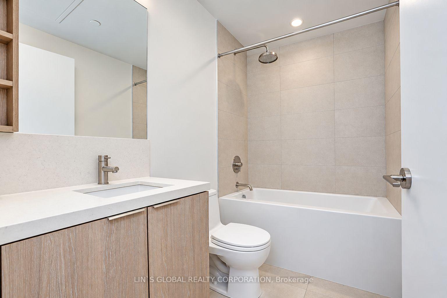 Photo 13 of Unit 523, 2020 Bathurst Street, Toronto, Humewood-Cedarvale — HOMEH