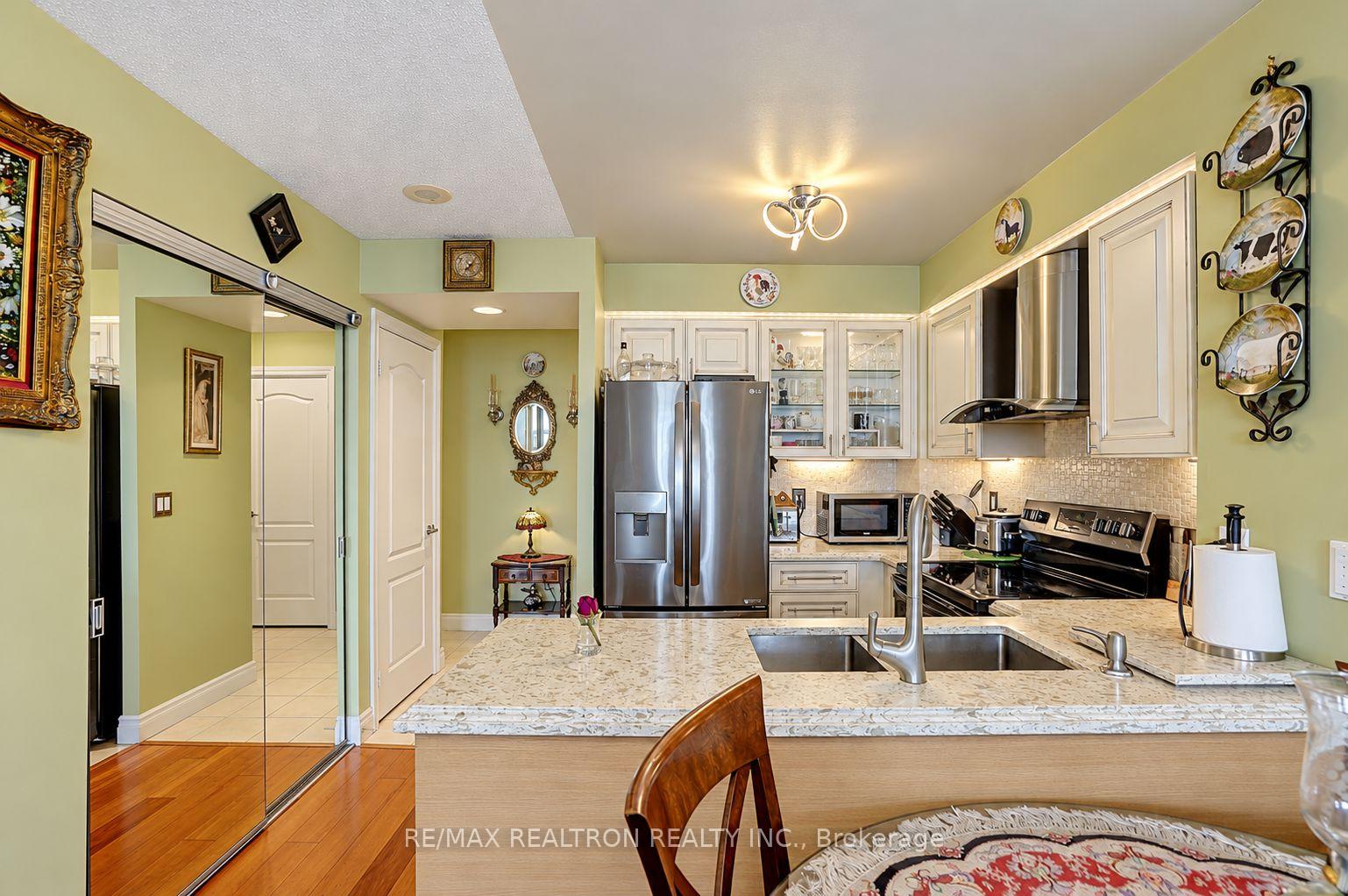 Photo 8 of Unit 301, 50 Brian Harrison Way, Scarborough, Bendale — HOMEH