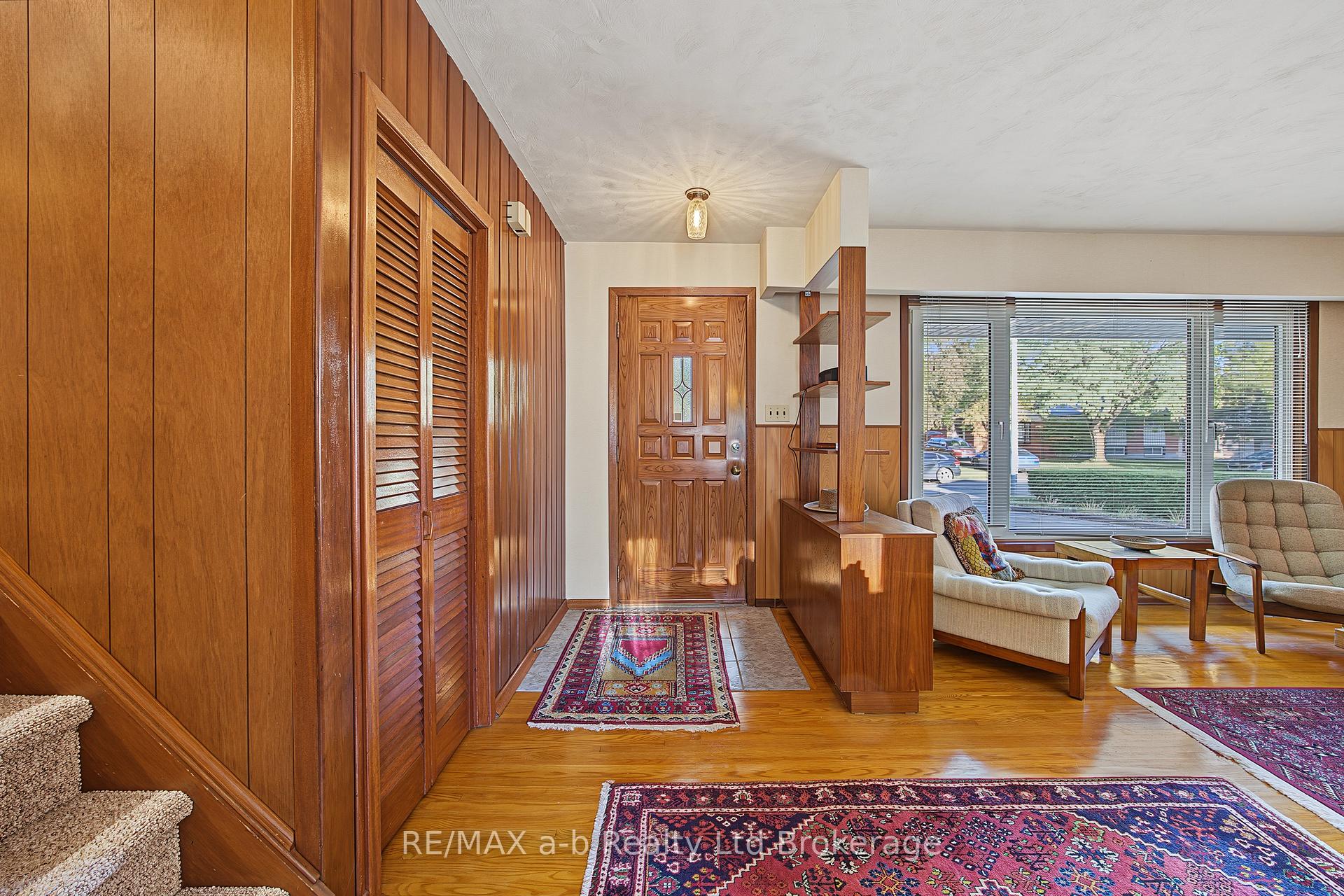 Photo 7 of 20 Pinecrest Avenue, Cambridge, Christopher-Champlain — HOMEH