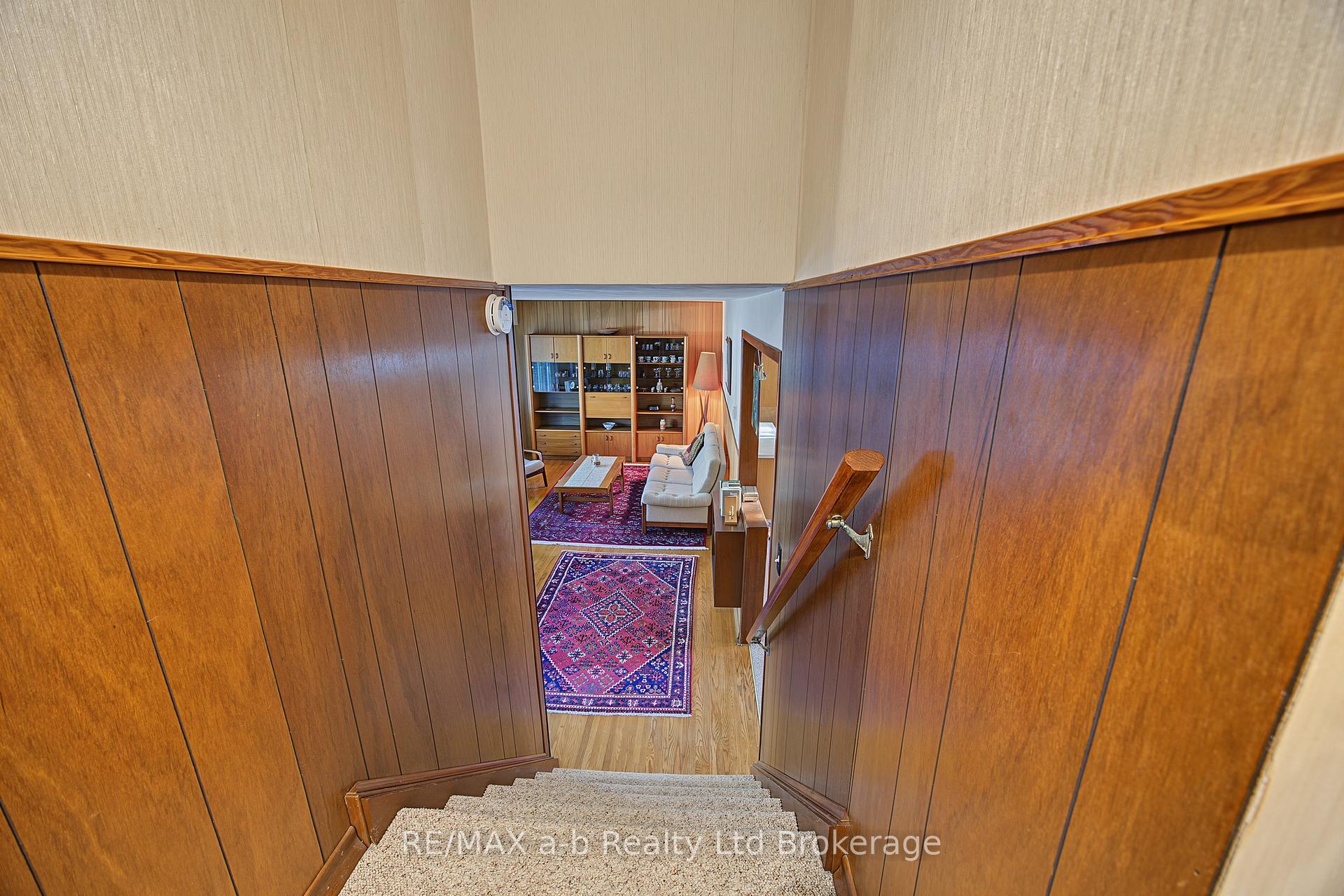 Photo 18 of 20 Pinecrest Avenue, Cambridge, Christopher-Champlain — HOMEH