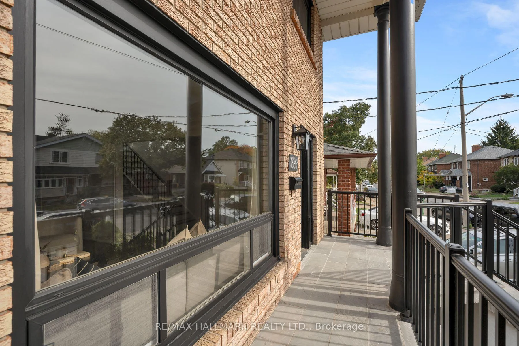 Photo 4 of 226 Mortimer Avenue, Toronto, Danforth Village-East York — HOMEH