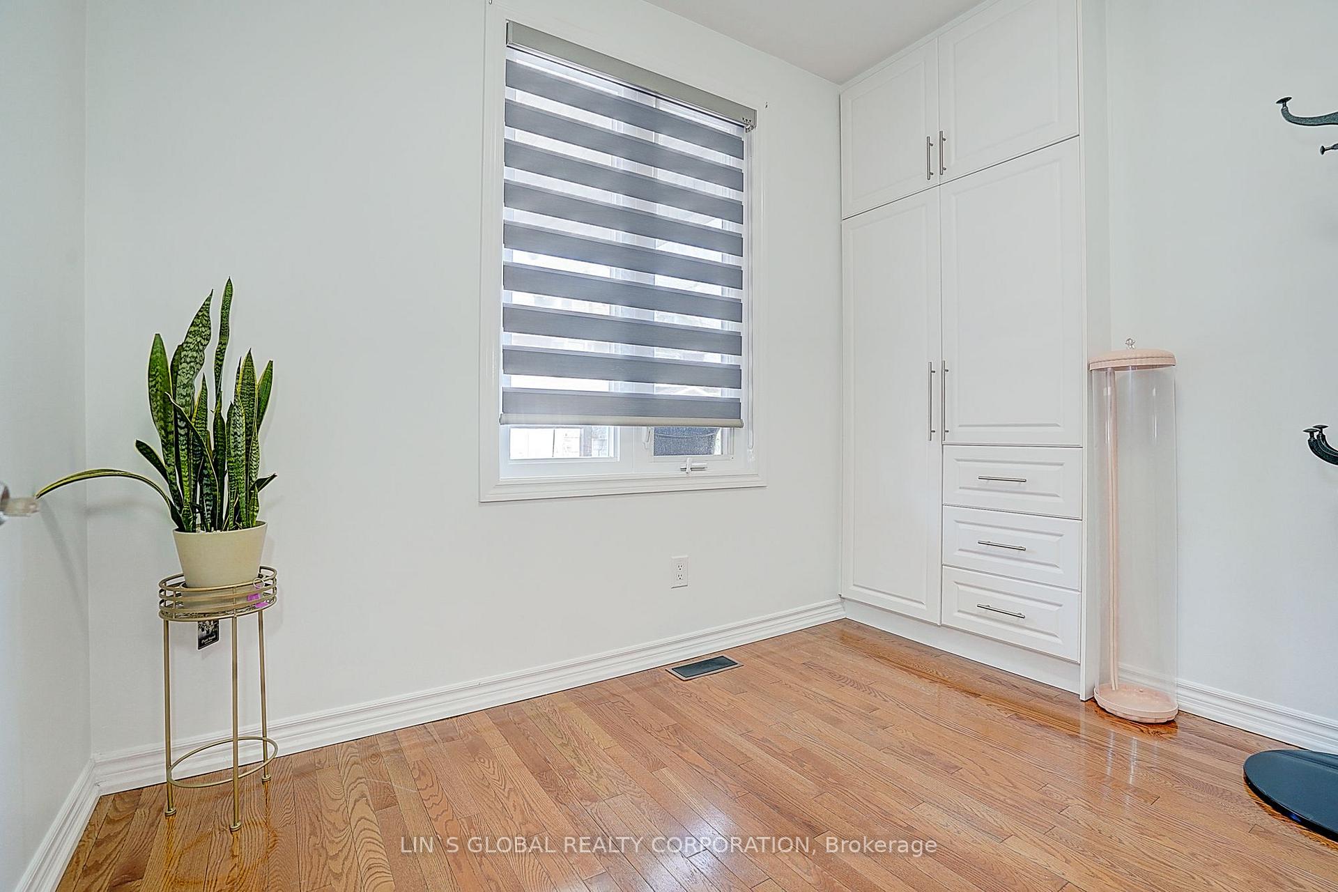 Photo 13 of 268 Jones Avenue, Toronto, South Riverdale — HOMEH