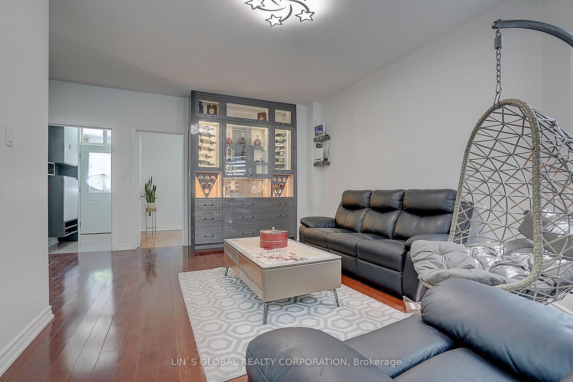 Photo 17 of 268 Jones Avenue, Toronto, South Riverdale — HOMEH