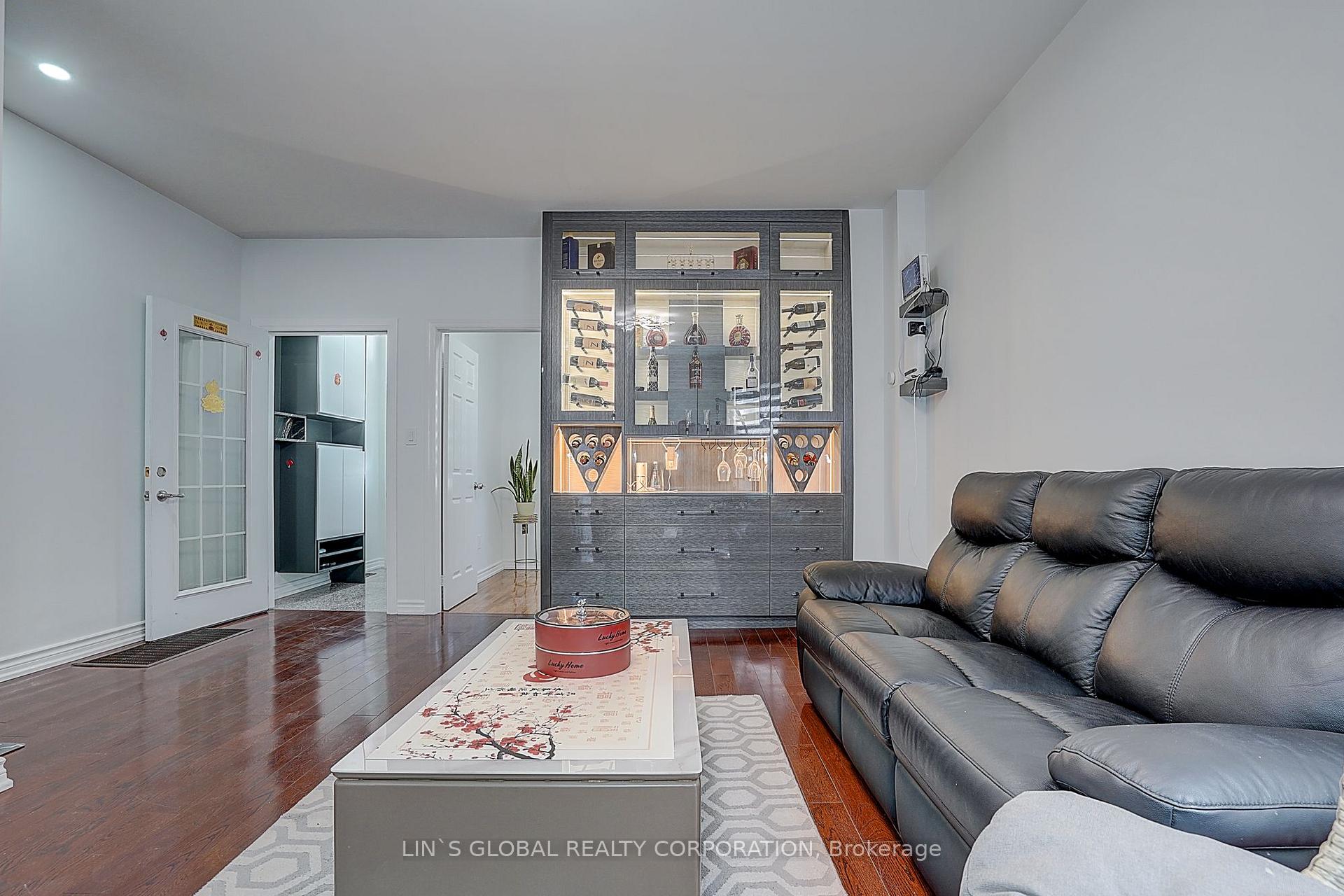 Photo 18 of 268 Jones Avenue, Toronto, South Riverdale — HOMEH