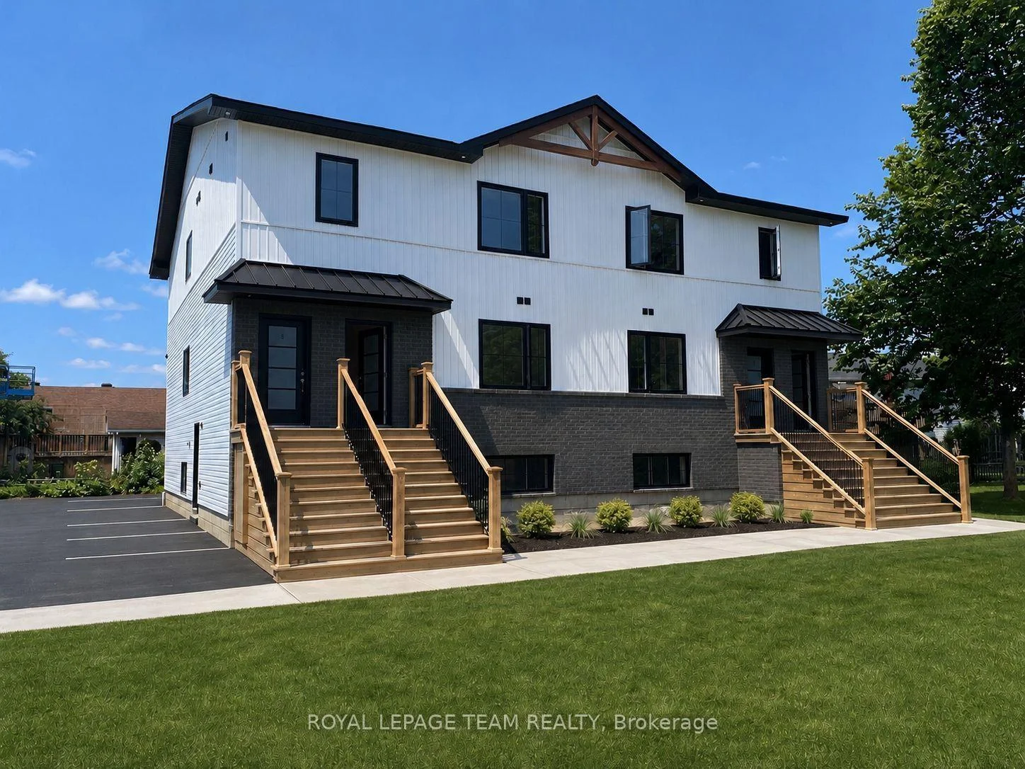 Photo 5 of Unit 1, 730 Cecelia Street, Pembroke, Pembroke — HOMEH