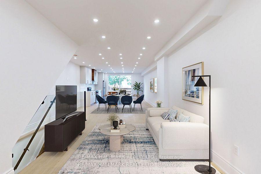 Photo 4 of Unit Lower, 58 Corbett Avenue, Toronto, Rockcliffe-Smythe — HOMEH