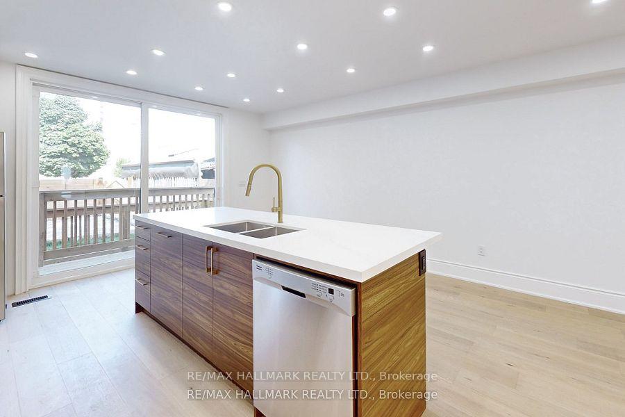 Photo 15 of Unit Lower, 58 Corbett Avenue, Toronto, Rockcliffe-Smythe — HOMEH
