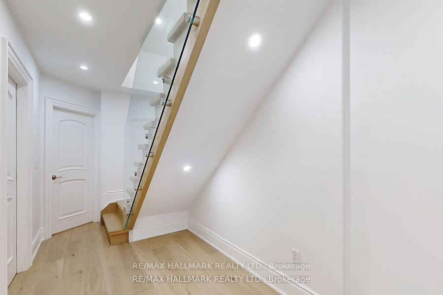 Photo 22 of Unit Lower, 58 Corbett Avenue, Toronto, Rockcliffe-Smythe — HOMEH