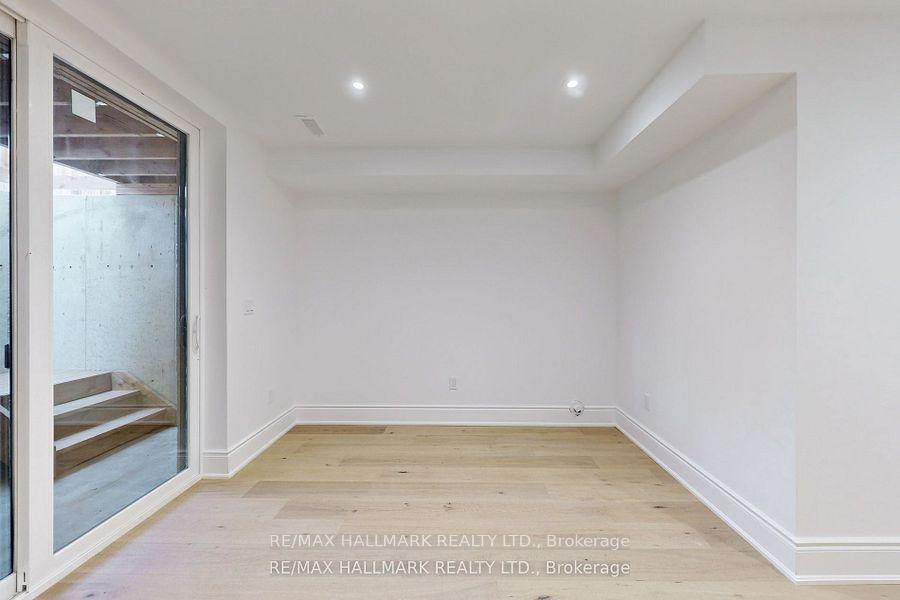 Photo 27 of Unit Lower, 58 Corbett Avenue, Toronto, Rockcliffe-Smythe — HOMEH