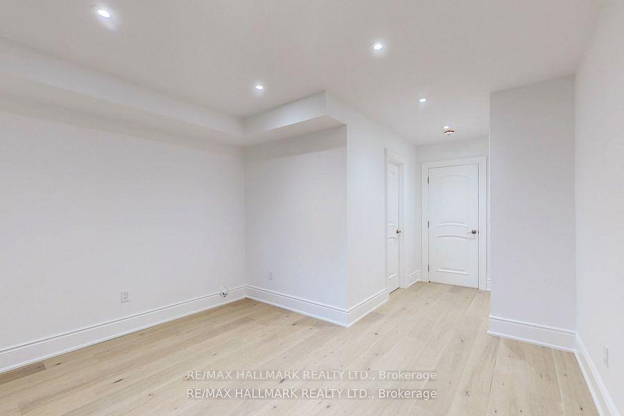 Photo 28 of Unit Lower, 58 Corbett Avenue, Toronto, Rockcliffe-Smythe — HOMEH