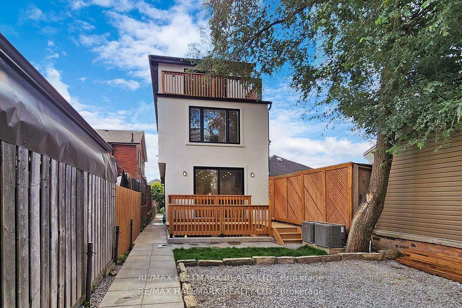 Photo 33 of Unit Lower, 58 Corbett Avenue, Toronto, Rockcliffe-Smythe — HOMEH