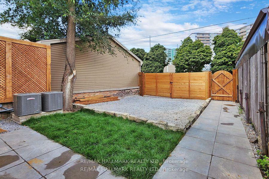Photo 34 of Unit Lower, 58 Corbett Avenue, Toronto, Rockcliffe-Smythe — HOMEH