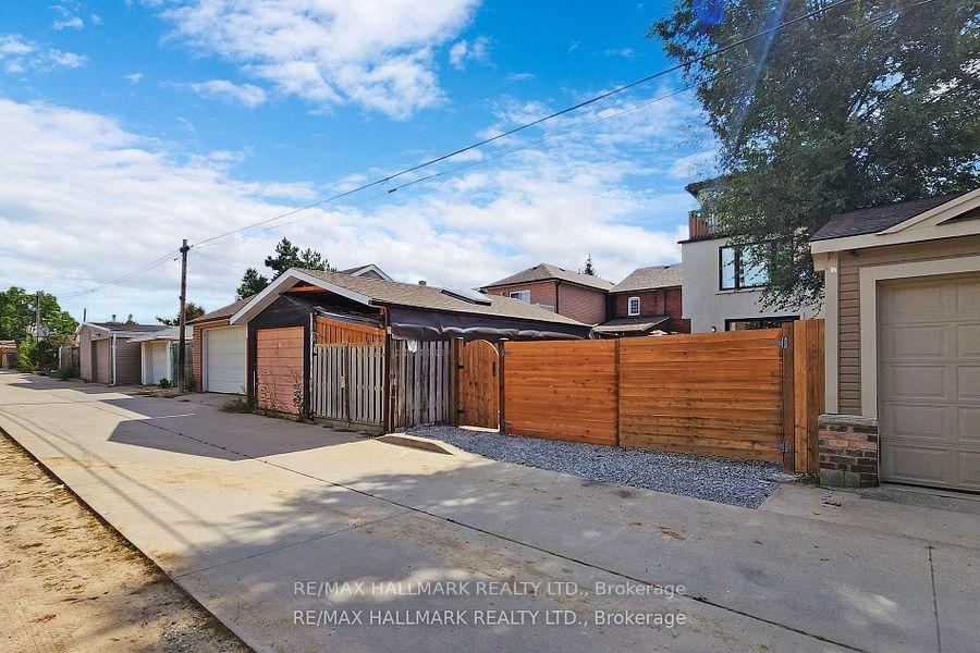 Photo 35 of Unit Lower, 58 Corbett Avenue, Toronto, Rockcliffe-Smythe — HOMEH