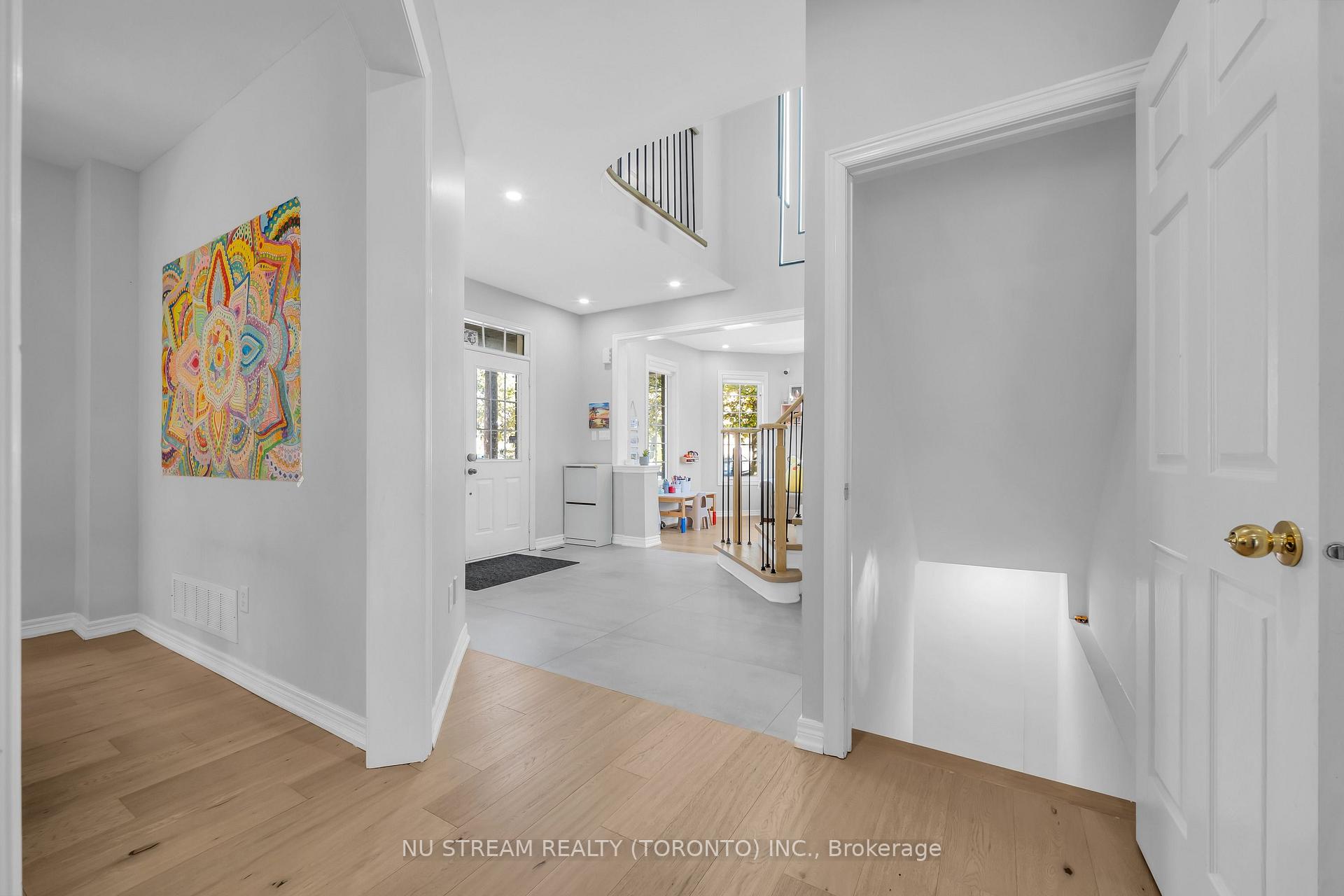 Photo 3 of 30 Pinecrest Street, Markham, Wismer — HOMEH