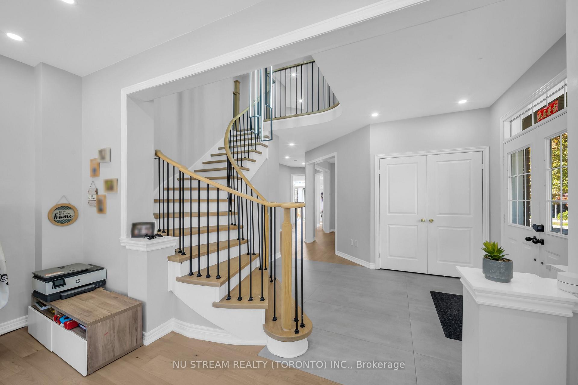 Photo 6 of 30 Pinecrest Street, Markham, Wismer — HOMEH