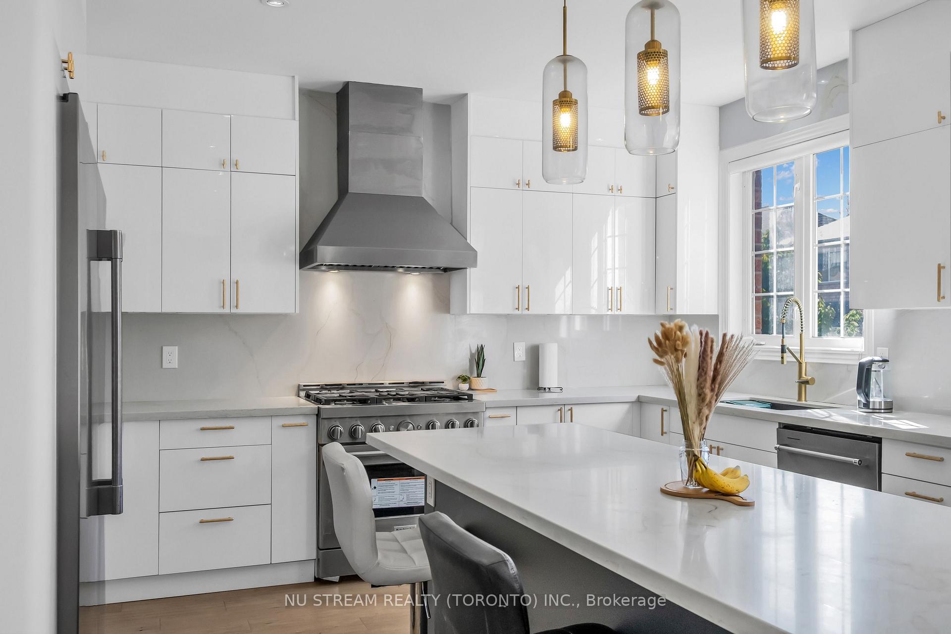 Photo 20 of 30 Pinecrest Street, Markham, Wismer — HOMEH