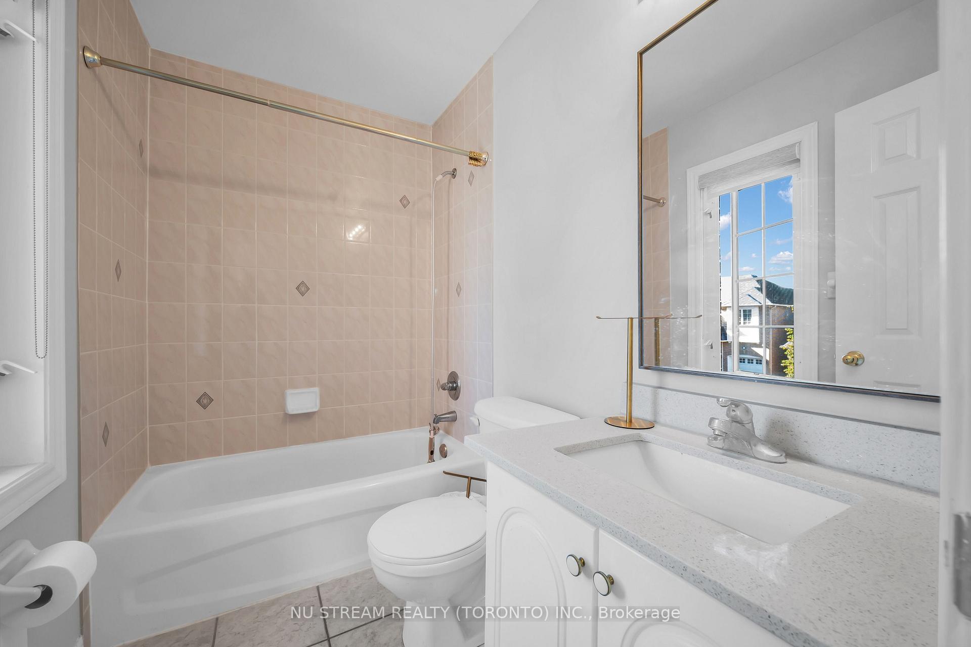 Photo 36 of 30 Pinecrest Street, Markham, Wismer — HOMEH
