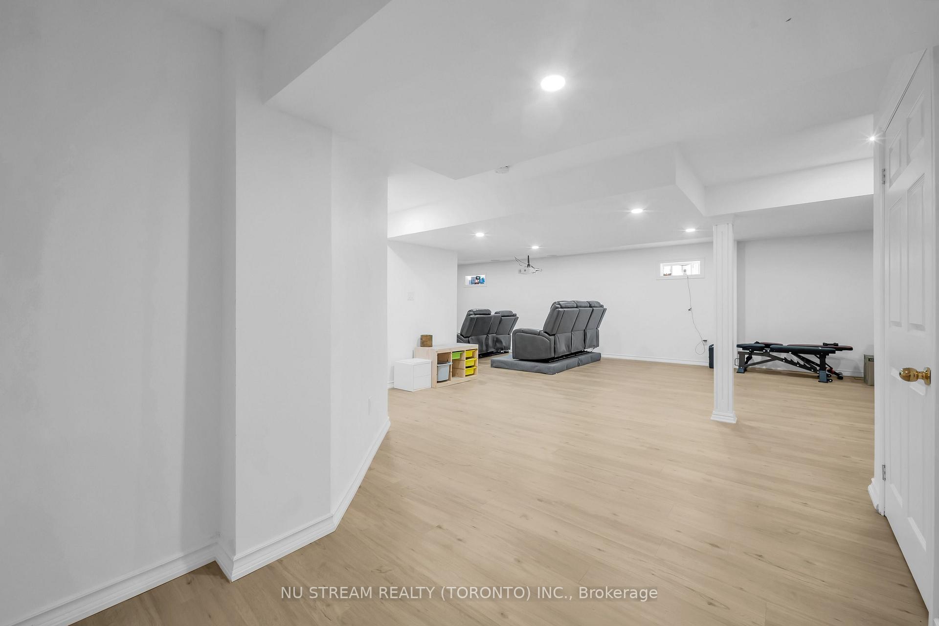 Photo 45 of 30 Pinecrest Street, Markham, Wismer — HOMEH