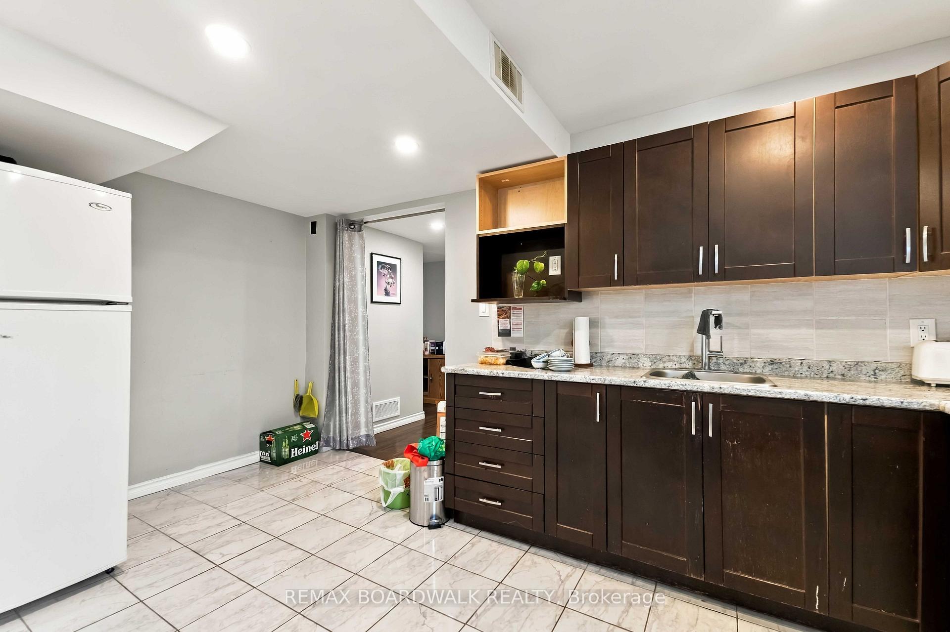 Photo 25 of 2173 Carnegie Street, Ottawa, Elmvale Acres/Urbandale — HOMEH