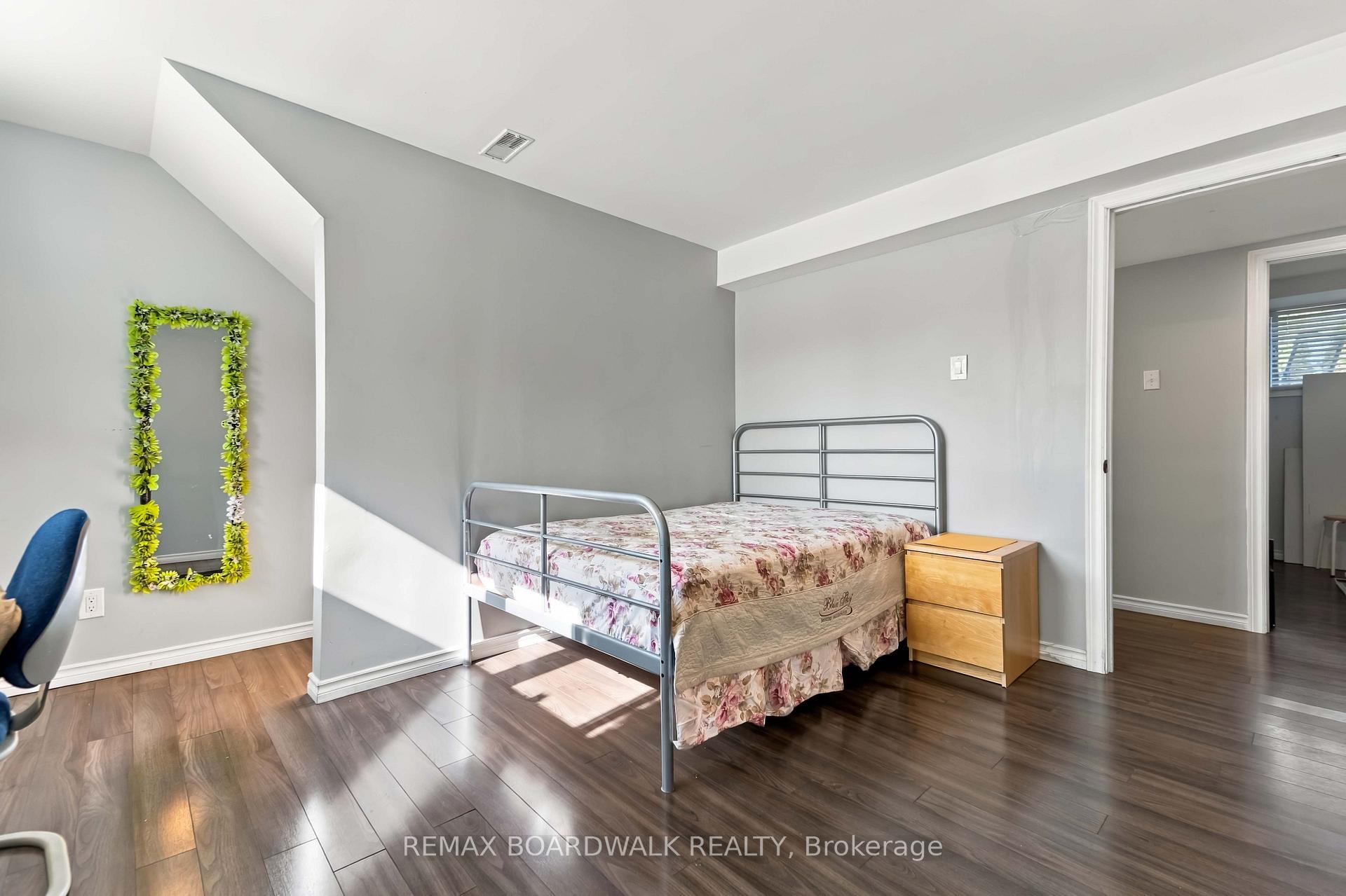 Photo 27 of 2173 Carnegie Street, Ottawa, Elmvale Acres/Urbandale — HOMEH