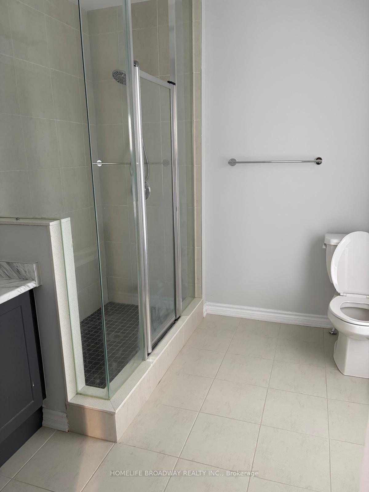Photo 13 of 27 William Shearn Crescent, Markham, Angus Glen — HOMEH