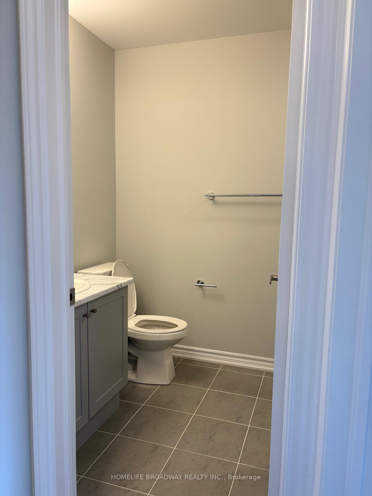 Photo 15 of 27 William Shearn Crescent, Markham, Angus Glen — HOMEH