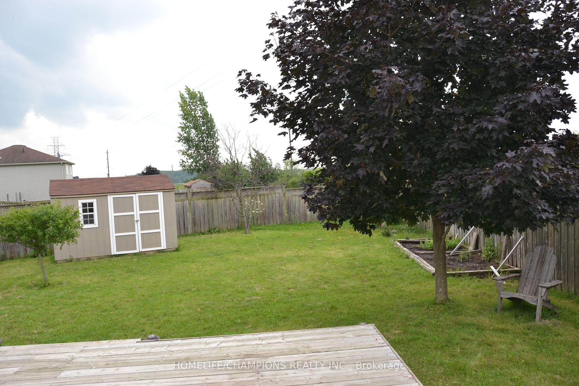 Photo 30 of 132 Henhoeffer Crescent, Kitchener, Larentian West — HOMEH