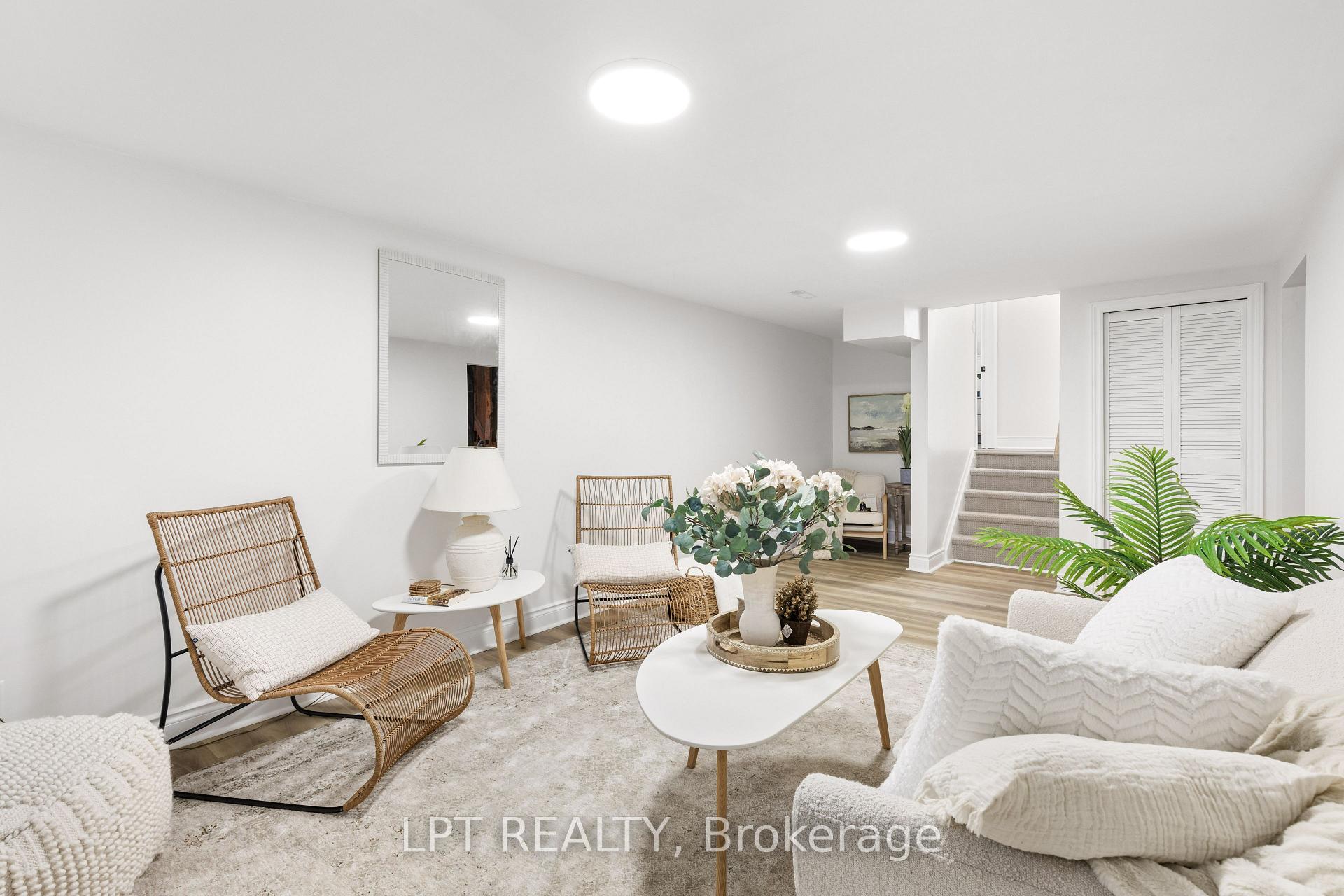 Photo 53 of 868 Liverpool Road, Pickering, Bay Ridges — HOMEH