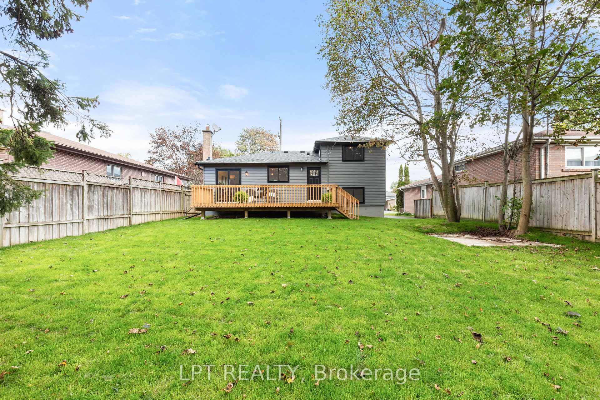 Photo 65 of 868 Liverpool Road, Pickering, Bay Ridges — HOMEH