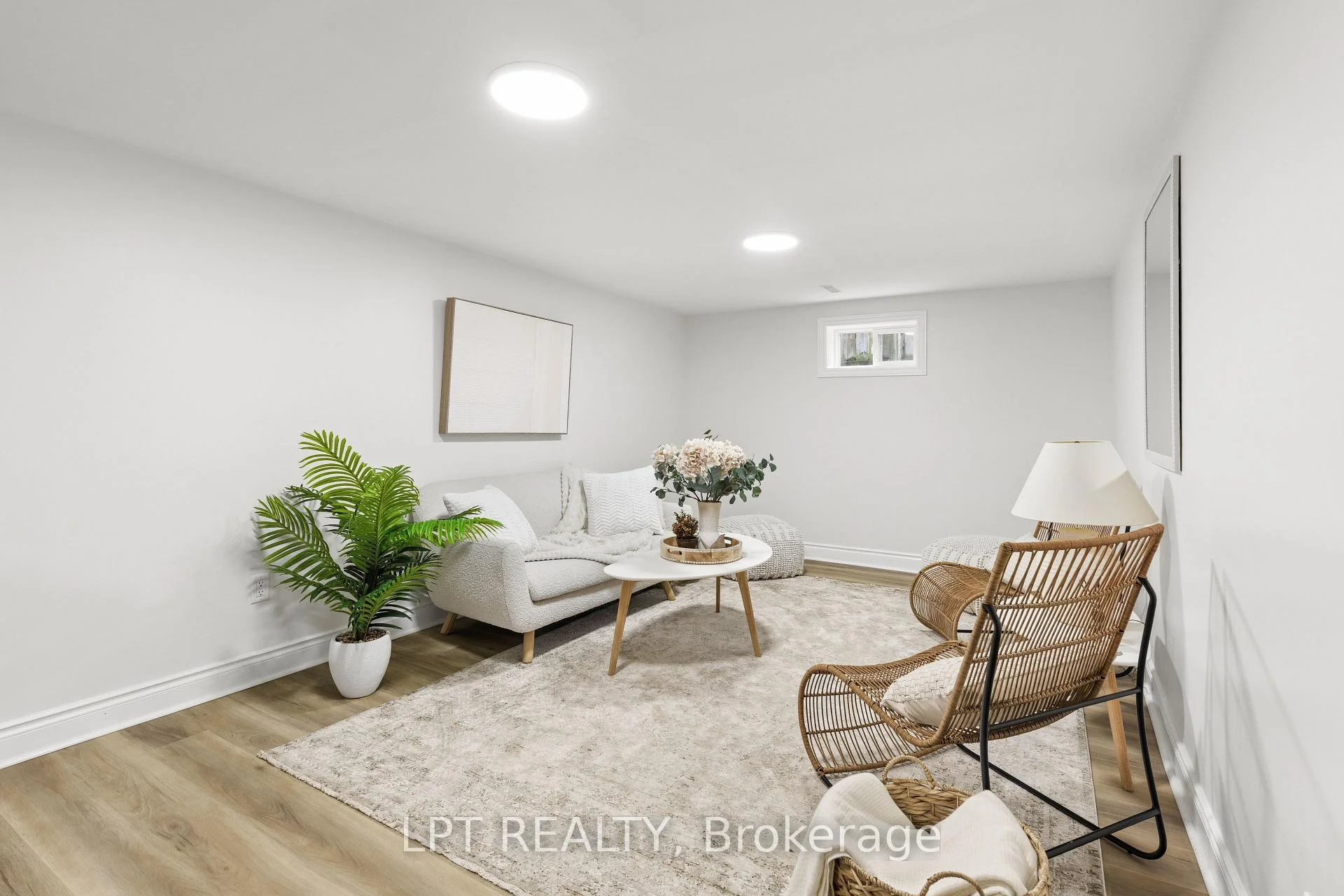 Photo 54 of 868 Liverpool Road, Pickering, Bay Ridges — HOMEH