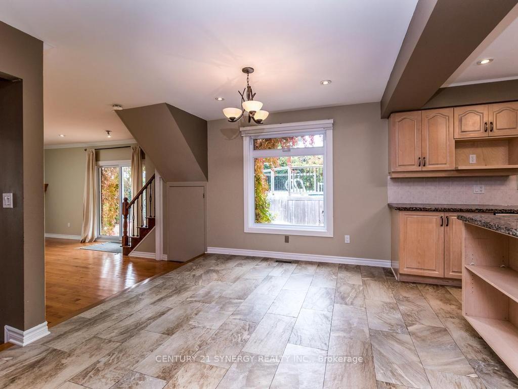 Photo 21 of 2298 Bowman Road, Ottawa, Guildwood Estates - Urbandale Acres — HOMEH